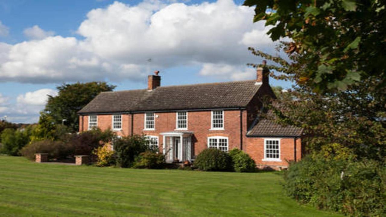 Bed and Breakfast Clumber Lane End Farm Worksop Esterno foto